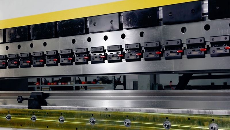 Máy Chấn Tôn Thủy Lực CNC Hạng Nặng Dòng UBB-D